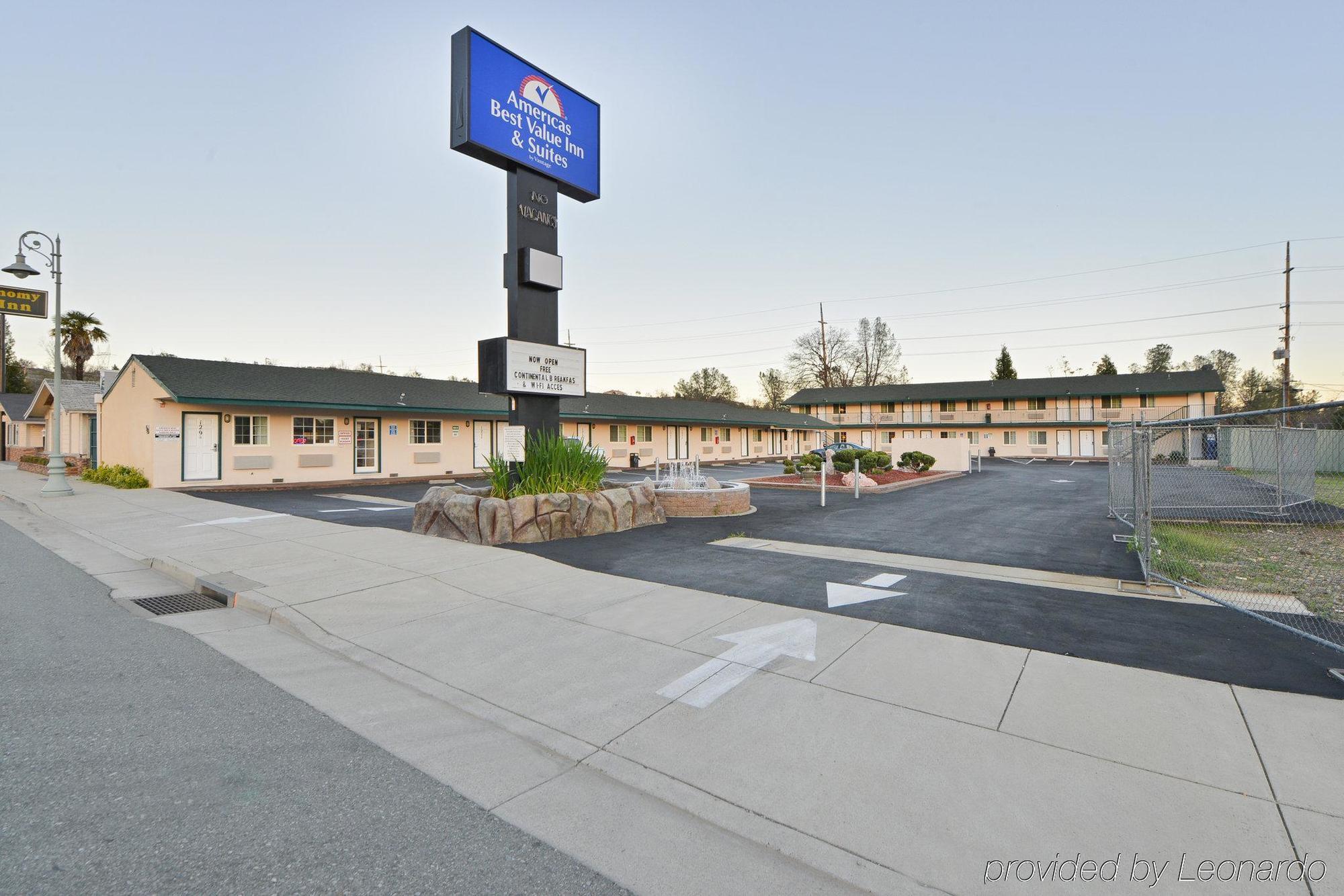 Value Inn & Suites Redding Bagian luar foto