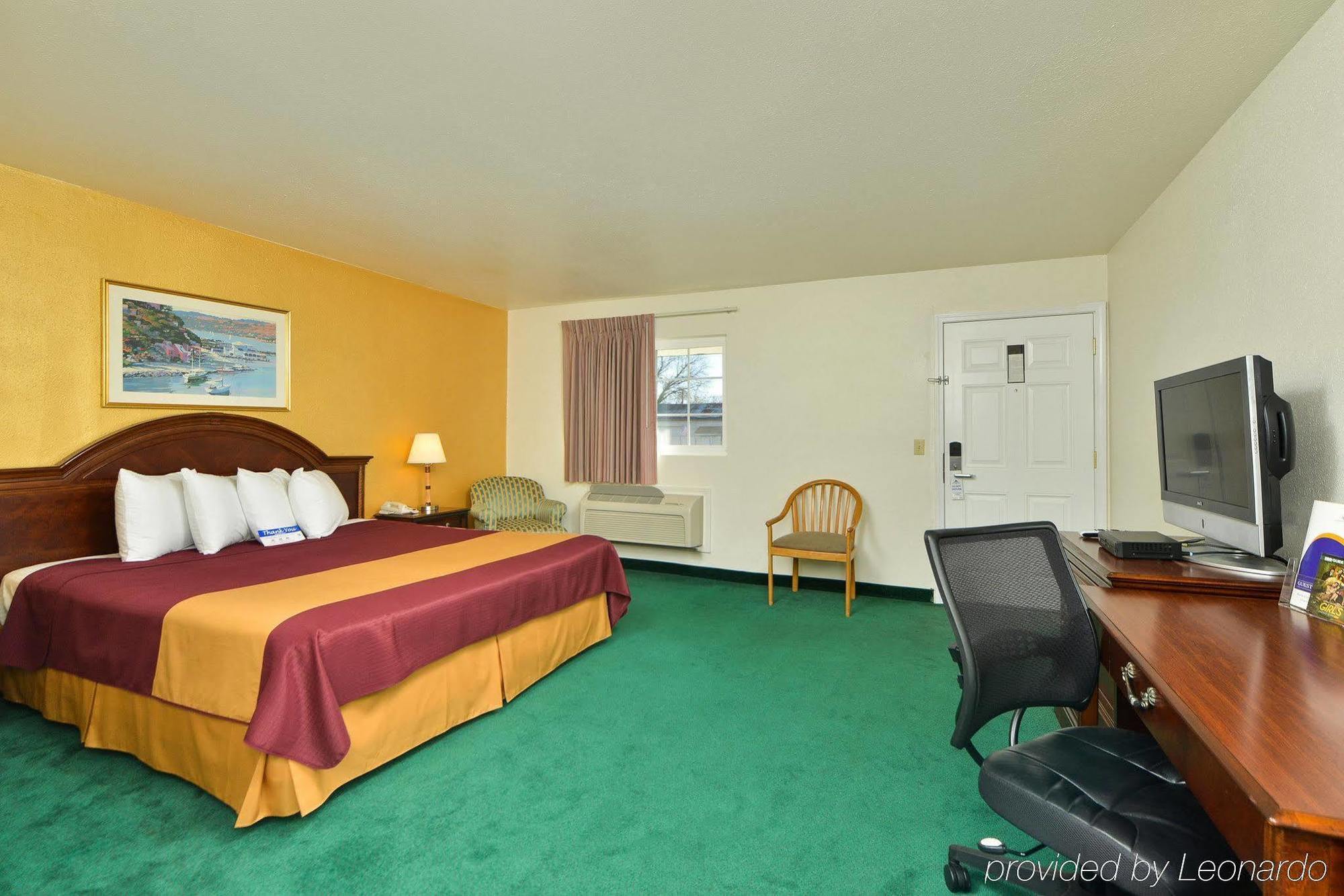 Value Inn & Suites Redding Bagian luar foto