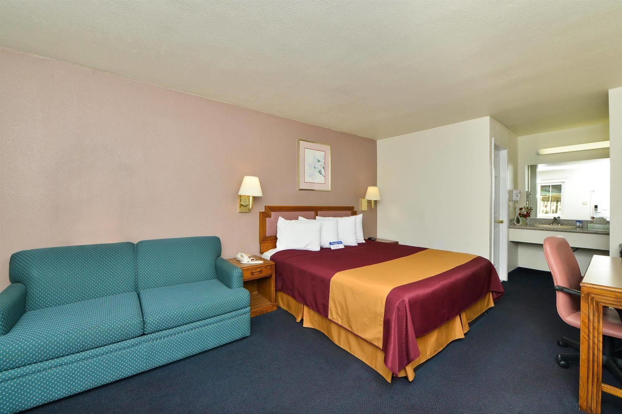 Value Inn & Suites Redding Bagian luar foto