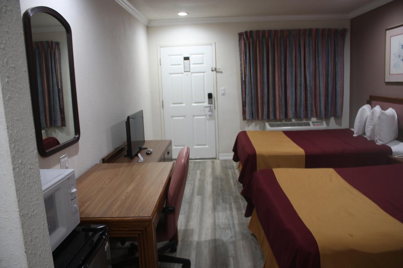 Value Inn & Suites Redding Bagian luar foto